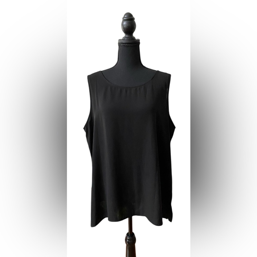 The Pioneer Woman: Black Sleeveless Boxy Tank Top